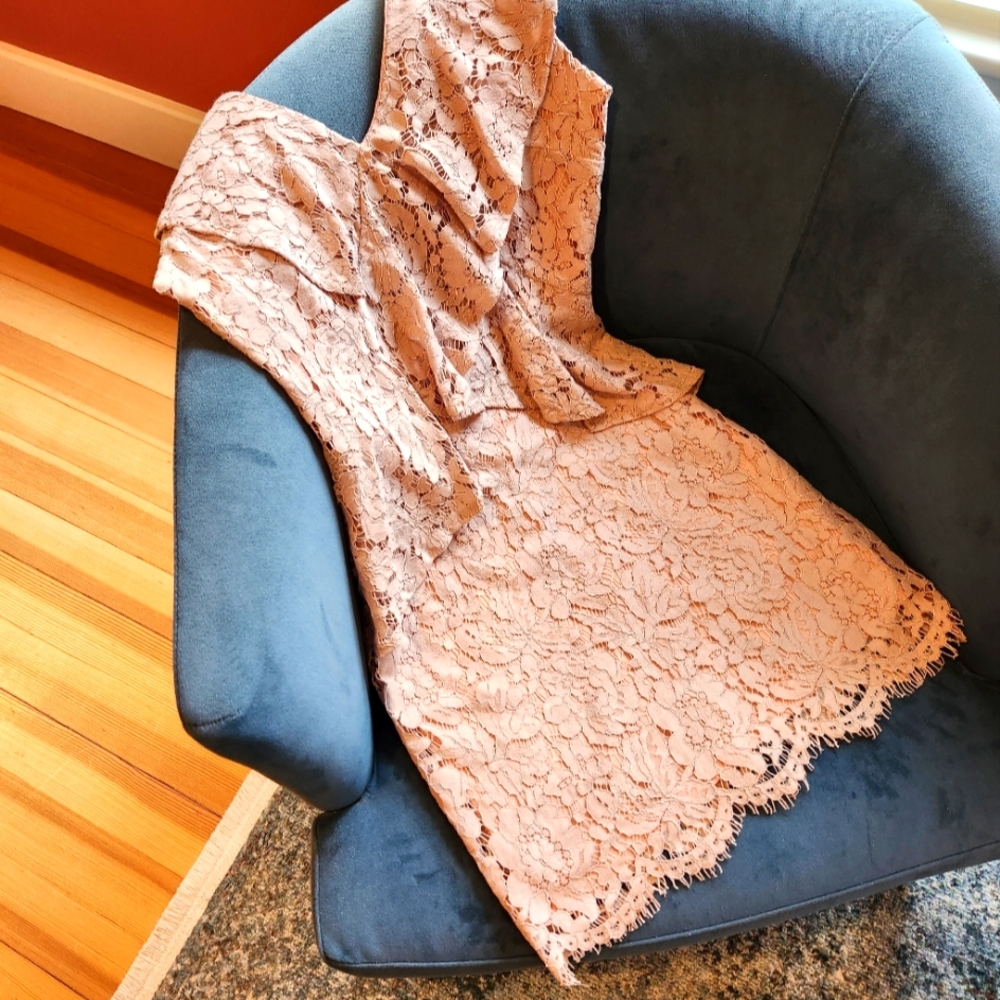 Lace dress